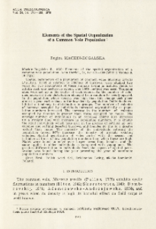 Elements of the spatial organization of a common vole population