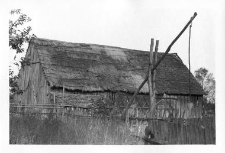 A frame barn (planks)