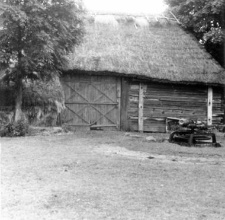 A log barn