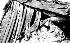 Fragment wiązania szczytu w glinianej stodole