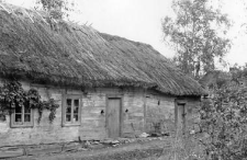 Log cottage