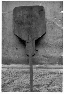 A bread oven shovel