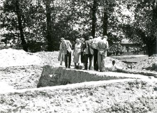 Visit of scientists during excavation works