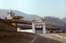 Hindu ashram in Rishikesh (Iconographic document)