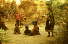 Portret dzieci, wagadhiya rabari (Dokument ikonograficzny)