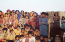 Women and children from the tribe Mallika Jat, Sindh (Iconographic document)