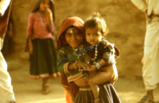 Dzieci, pasterze kachchi rabari (Dokument ikonograficzny)